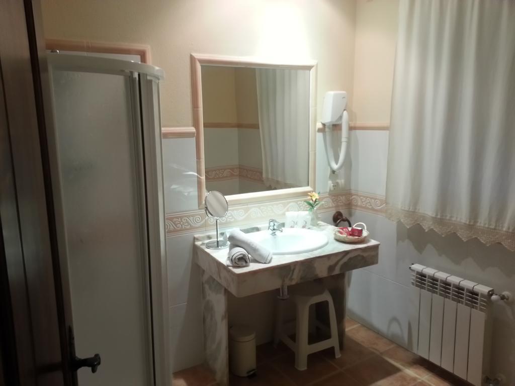 Cheles Hostal Rural La Casa Verde المظهر الخارجي الصورة